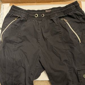 Low rise Jogger pants with Cuff ankles